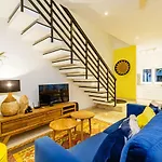 Villa Meya